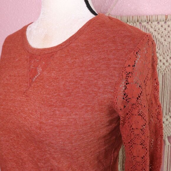 Prana | Long Sleeve‎ Top Small - Picture 3 of 6